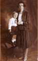 Piedl Ida és Dódi 1928-ban.jpg