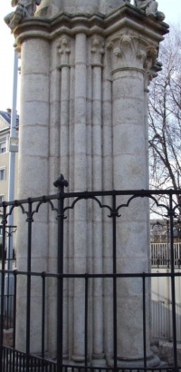 Középkori pillérköteg